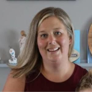 Meet your Posher, Caroline